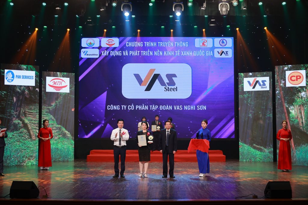 Định hướng “thép Xanh” từ ngày đầu thành lập, VAS được vinh danh Tập đoàn sản xuất hàng đầu vì môi trường